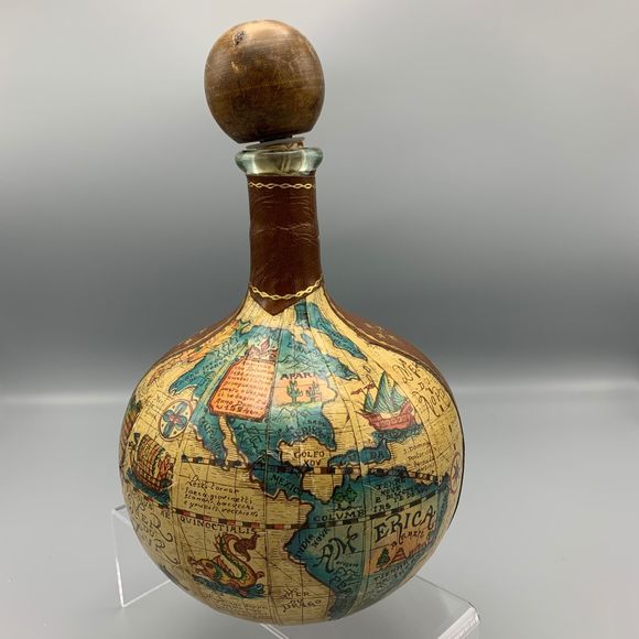 1960s Leather Wrapped Fausto Corduri Glass Decanter Old World Map Made in Italy - Picture 2 of 10